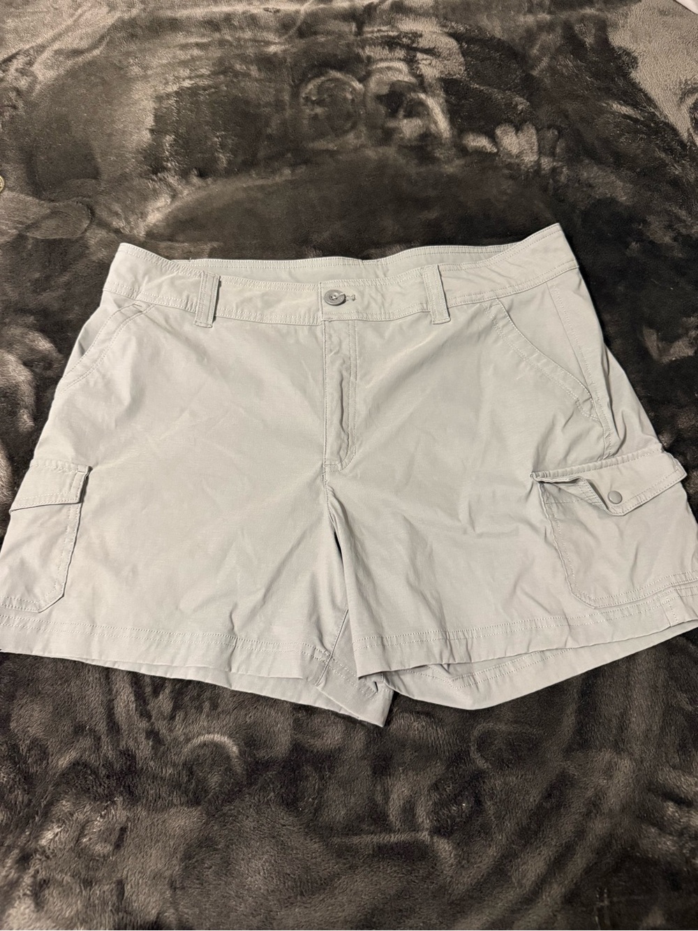 Eddie Bauer Light Gray Cargo Shorts